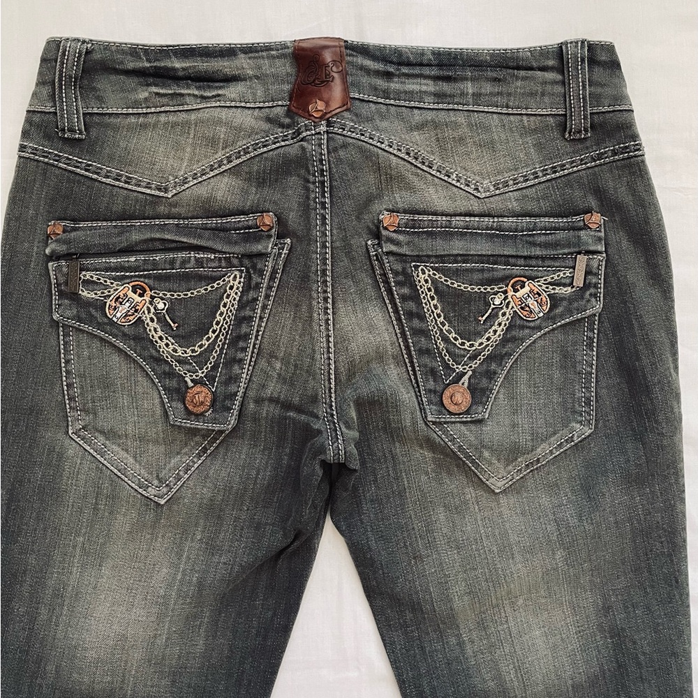 Women’s Gray Jeans - Classic Flare Style. Size 29. New NWT - Picture 10 of 12